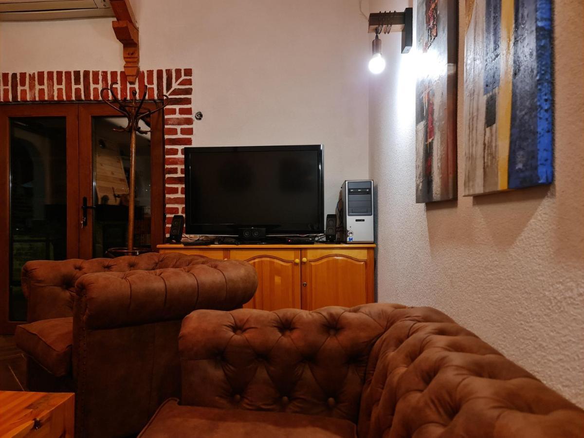 קיוסטנדיל Къща За Гости Каза Роза - Swiss Style Chalet Casa Rosa Guest House מראה חיצוני תמונה